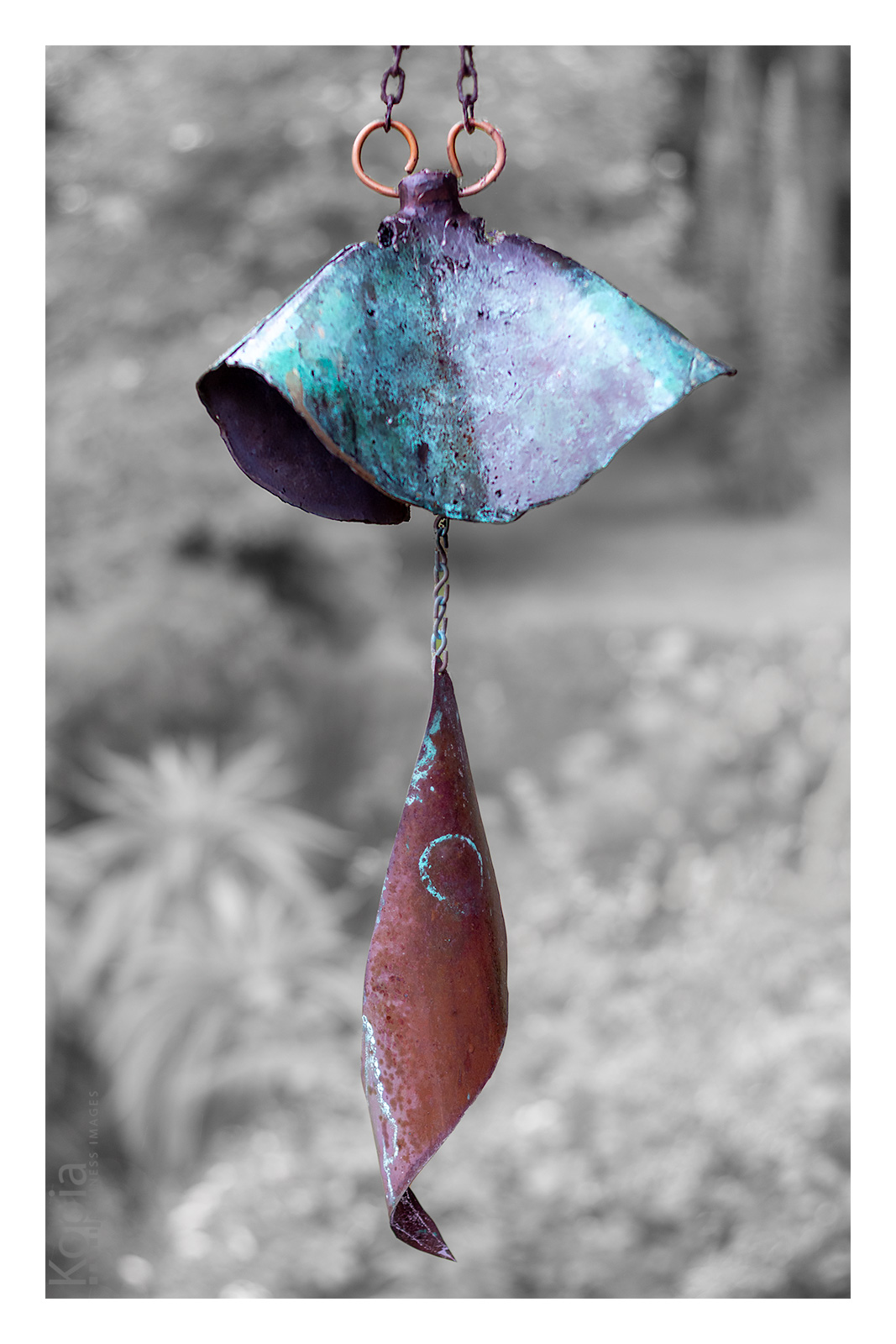 STORM CHIME <br><small> 27 inches | medium- bronze sand cast</small>